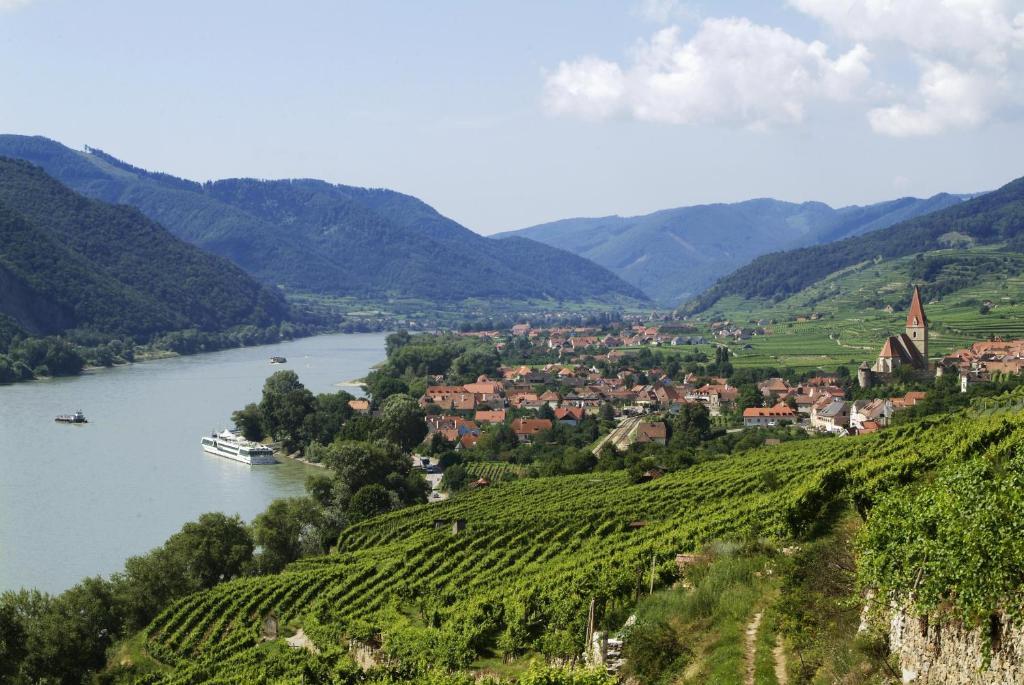 Donauhof - Hotel Garni Weißenkirchen in der Wachau Eksteriør billede