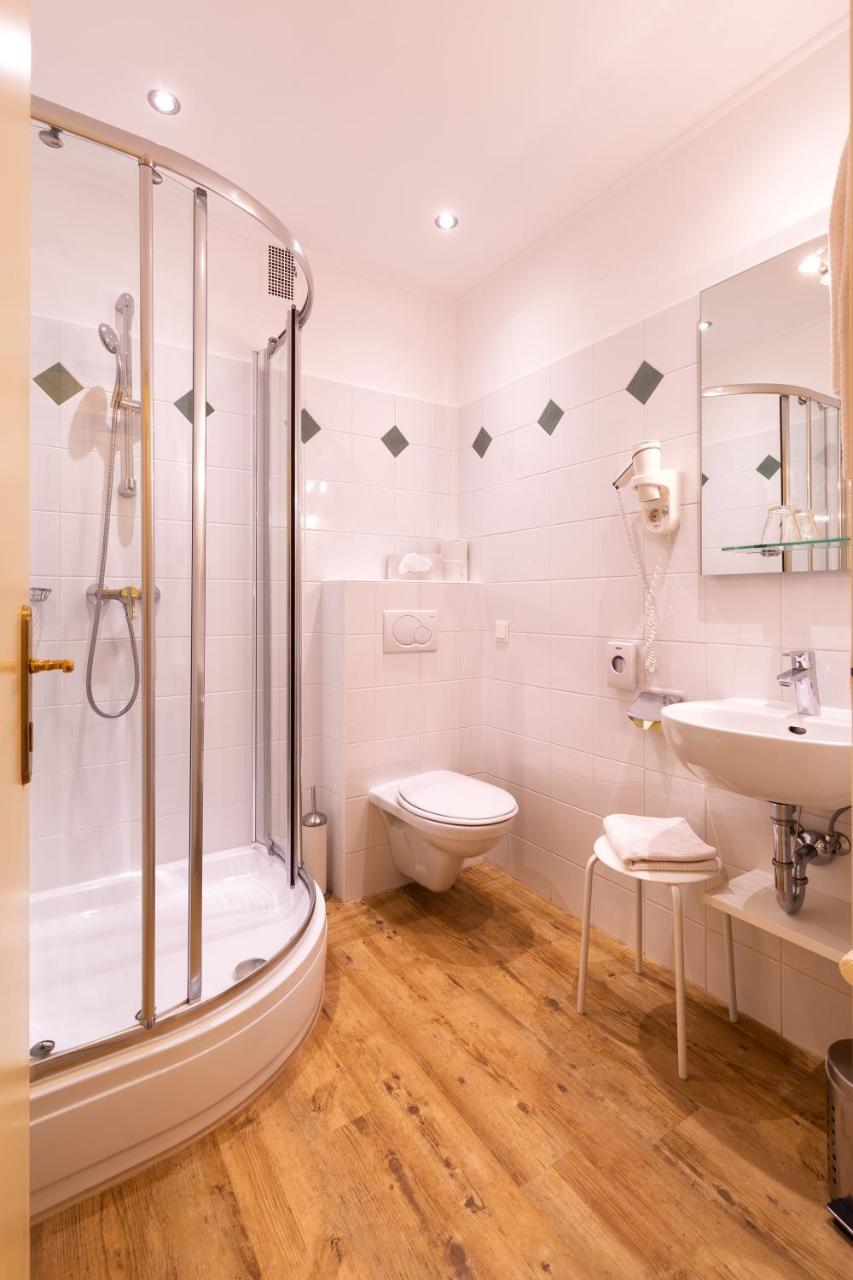 Donauhof - Hotel Garni Weißenkirchen in der Wachau Eksteriør billede